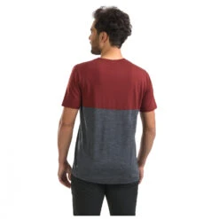 Stoic Merino150 HeladagenSt. T-Shirt Multi - Merino Shirt 9 Stoic Merino150 HeladagenSt. T-Shirt Multi - Merino Shirt -Stoic Store stoic merino150 heladagenst t shirt multi merino shirt detail 12