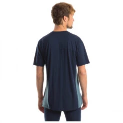 Stoic MerinoMesh150 BensjonSt. II T-Shirt - Merino Shirt -Stoic Store stoic merinomesh150 bensjonst ii t shirt merino shirt detail 12