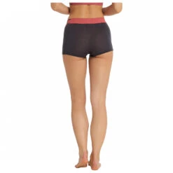 Stoic Women´s Merino180 HeladagenSt. Hipster - Merino Base Layer -Stoic Store stoic women s merino180 heladagenst hipster merino base layer detail 4