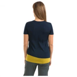 Stoic Women's Merino150 HeladagenSt. T-Shirt Multi Slim - Merino Shirt -Stoic Store stoic womens merino150 heladagenst t shirt multi slim merino shirt detail 12