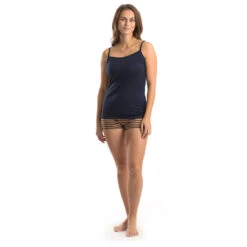 Stoic Women's Merino150 HeladagenSt. Top - Merino Base Layer -Stoic Store stoic womens merino150 heladagenst top merino base layer detail 9